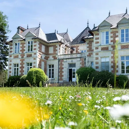 Chateau De La Plinguetiere キャンプ場