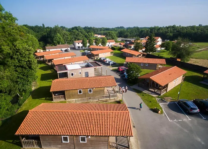 Chateau De La Plinguetiere *