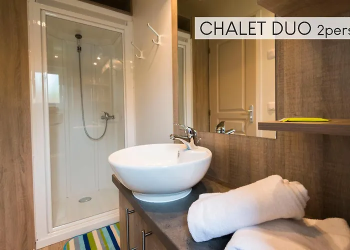 Chateau De La Plinguetiere キャンプ場 *