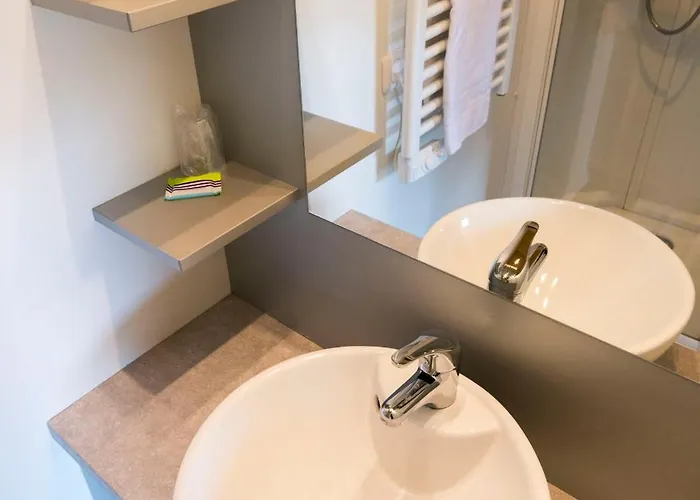 Chateau De La Plinguetiere * Saint-Aignan-Grand-Lieu