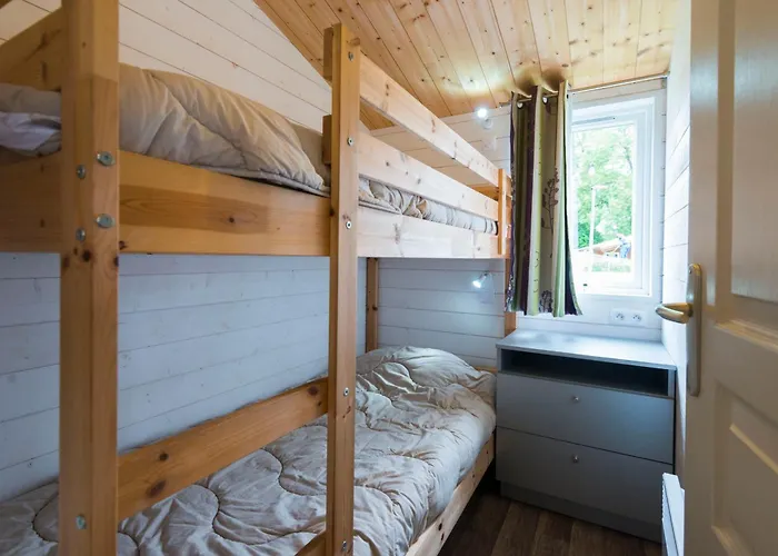 Chateau De La Plinguetiere مكان تخييم